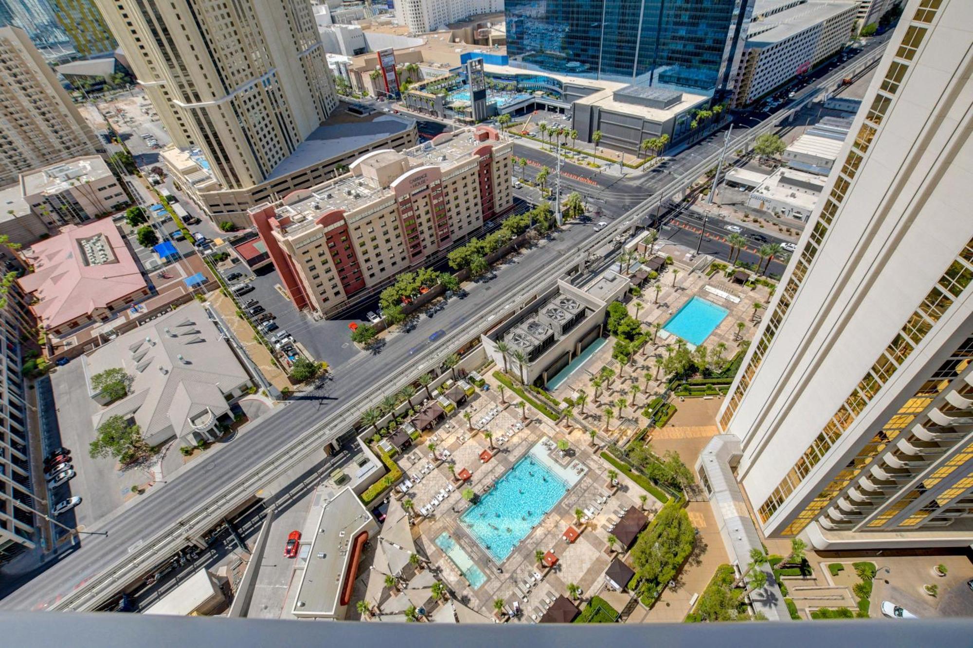 לאס וגאס Studio Suite 25Th Flr Mgm Signature * Balcony Strip View מראה חיצוני תמונה
